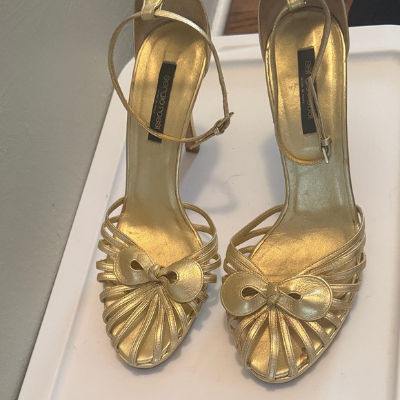 Sergio Rossi Gold Strappy Heels - Picture 3 of 12